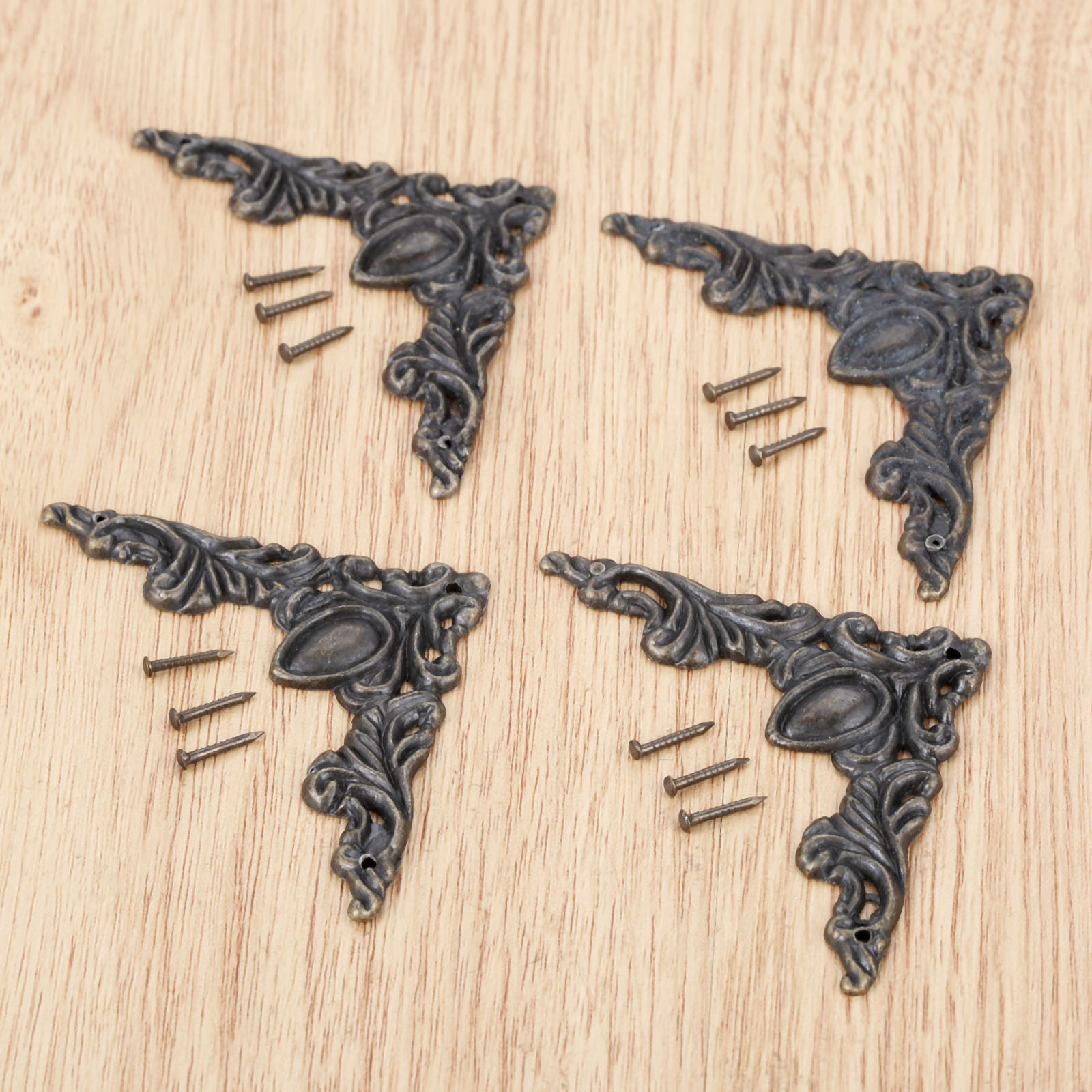 Woodworking Book - 4Pcs Antique Bronze Decorative Protectors 50*50mm